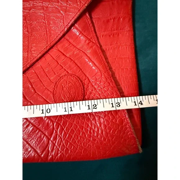 Vintage Valentino Red Embossed Leather Envelope Clutch Laptop Sleeve 14 Bag